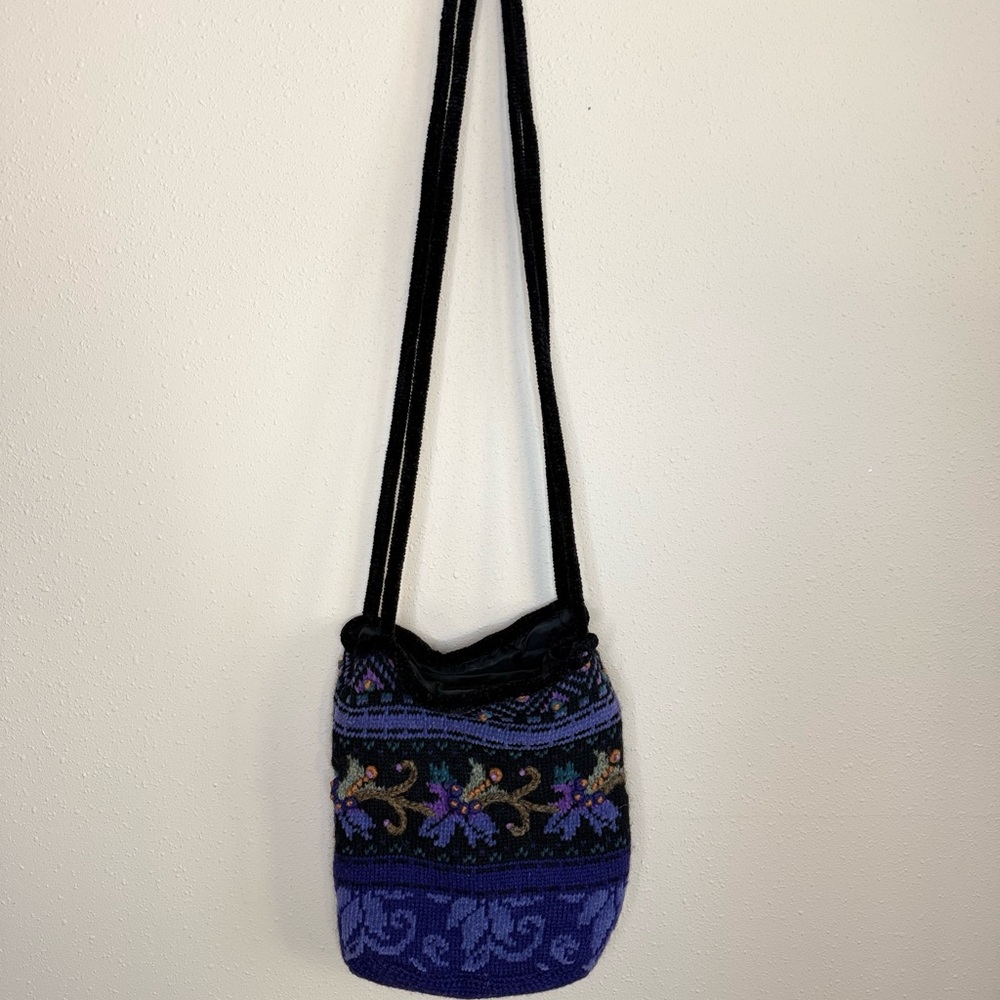 Vintage Icelandic Designs Wool Knit Crossbody Bag Purple Nordic Folk Embroidery - Picture 3 of 10